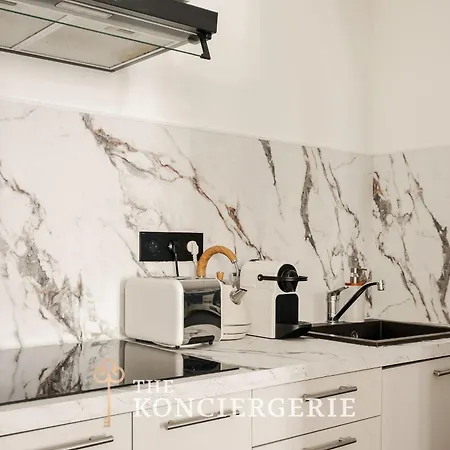 Atelier Verriere Sur Cour - Bastille 11e Apartment